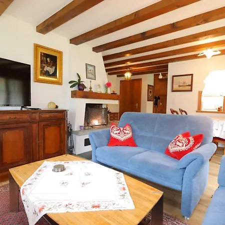 Apartamento Dahlia *